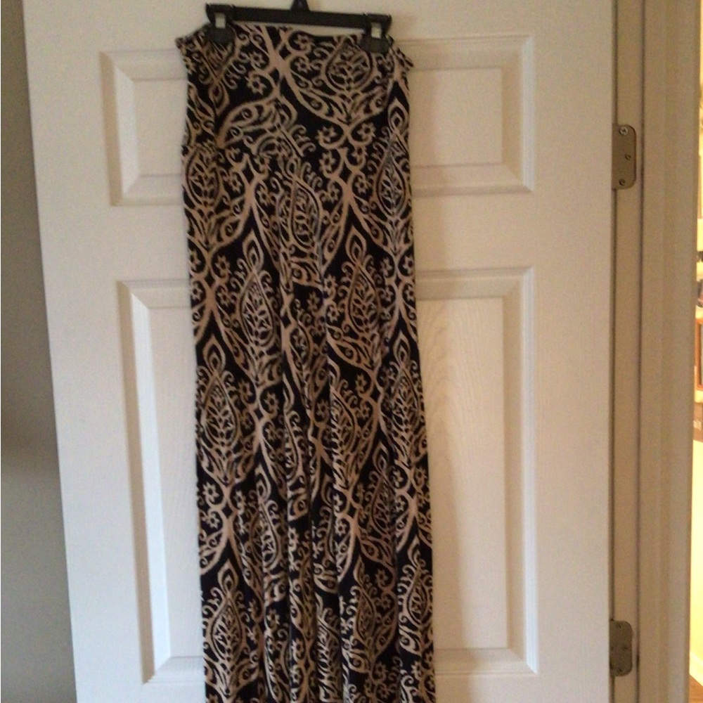 Maxi skirt